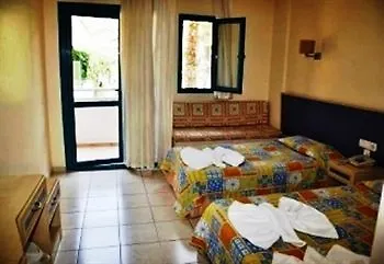 Hotel Montebello Deluxe